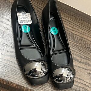 SARTO By Franco Sarto Black Flats with Metallic Accent